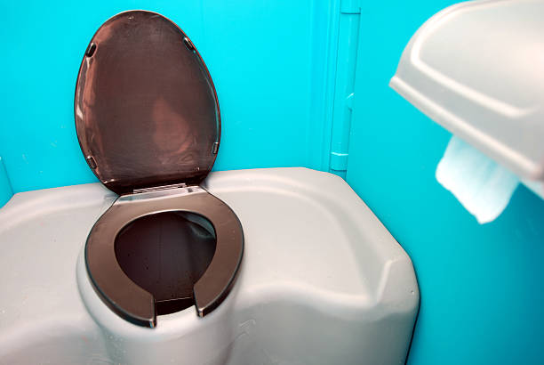 Best Restroom trailer rental cost  in Fort Thompson, SD