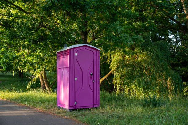 Best Portable toilet rental cost  in Fort Thompson, SD